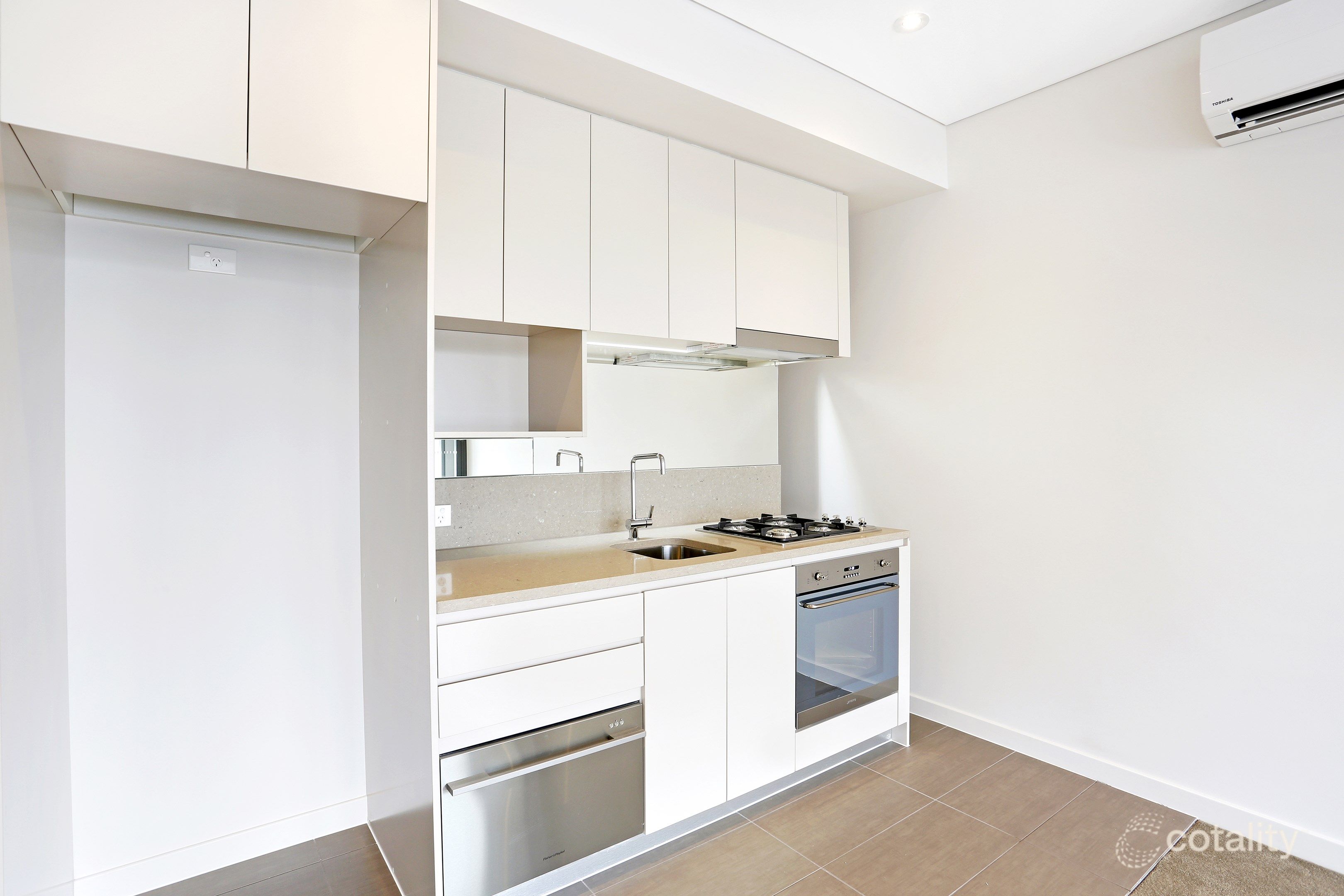 302/245 Pacific Hwy, North Sydney, NSW 2060