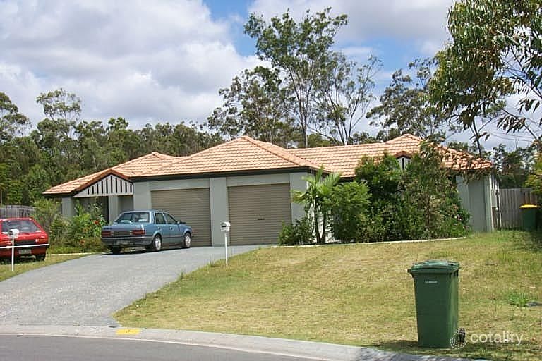 1/3a Joshua Cl, Arundel, QLD 4214