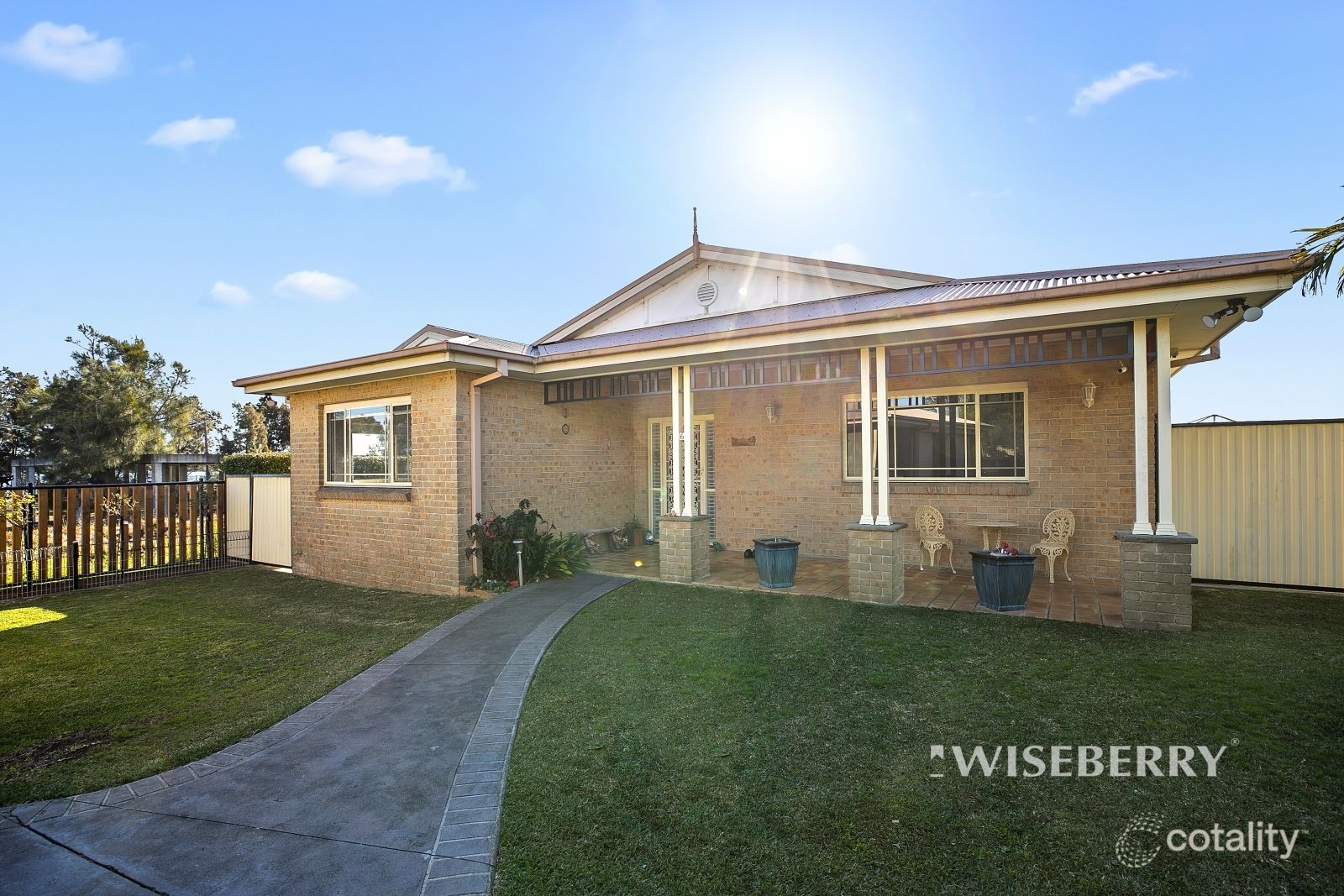 6 Main Rd, Toukley, NSW 2263