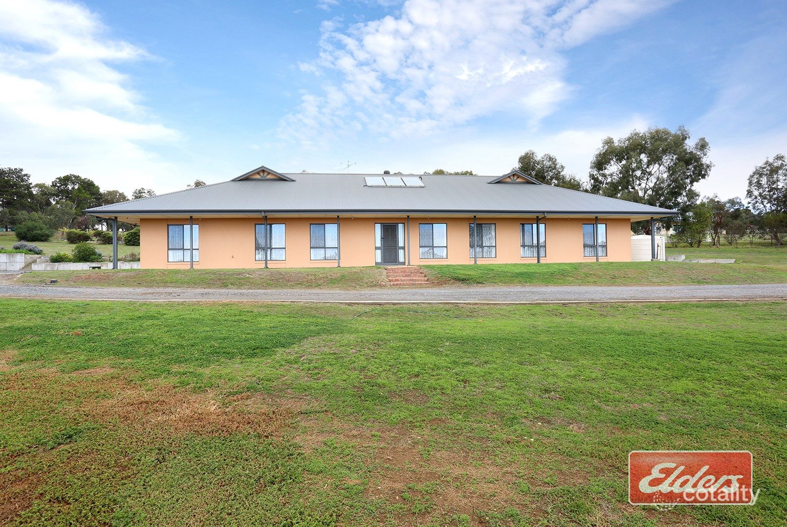 15 Tarca Ct, Cockatoo Valley, SA 5351