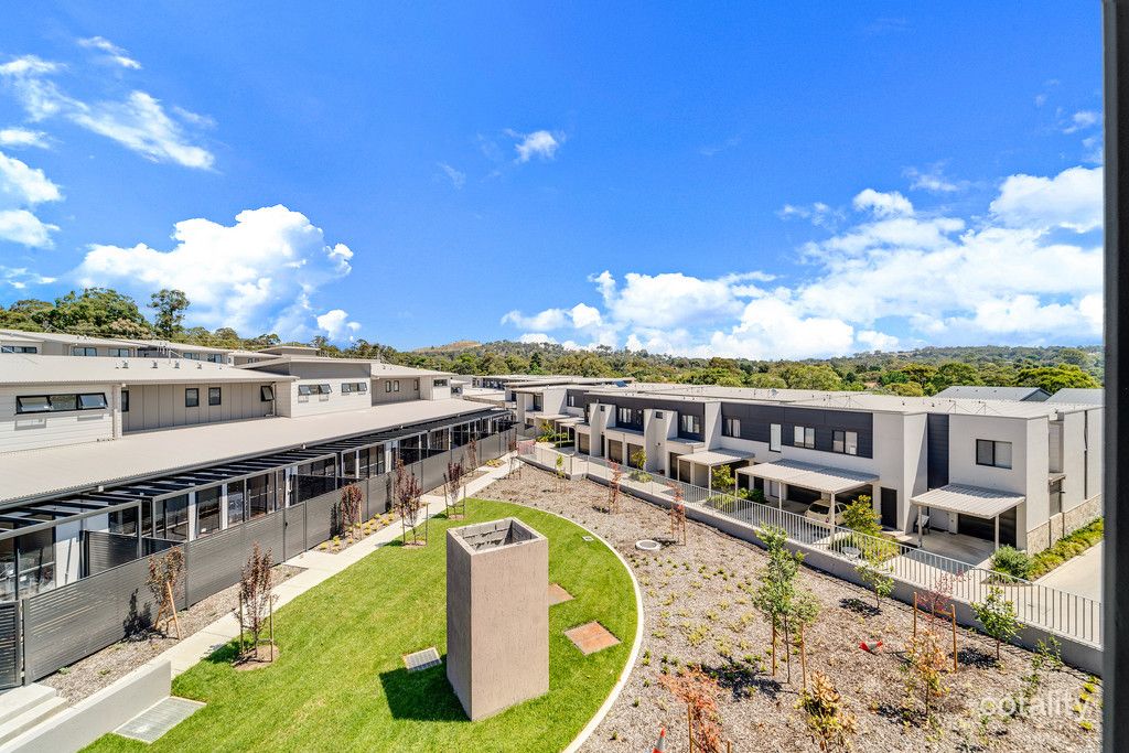 33/2 Henshall Way, Macquarie, ACT 2614