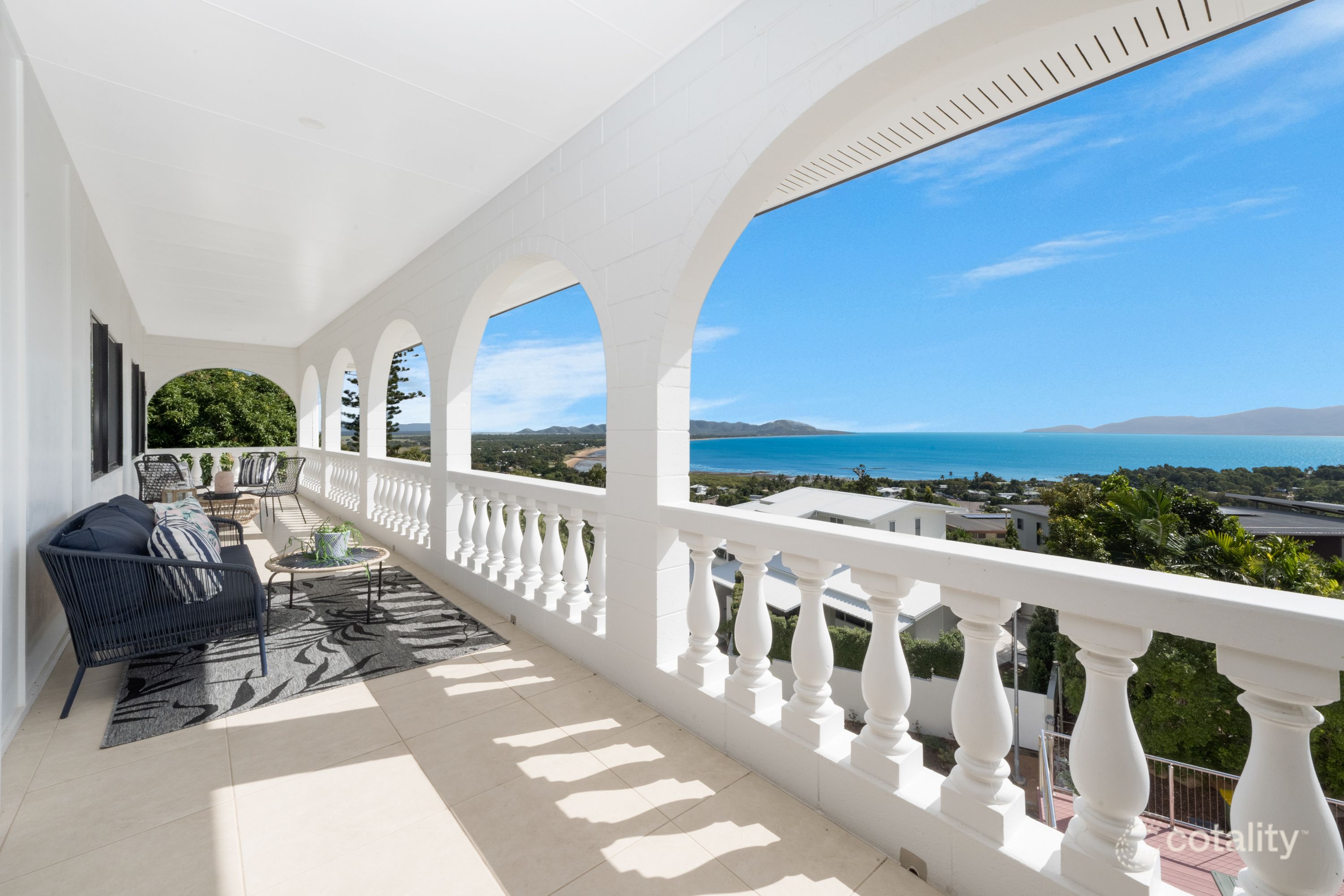 2 Durham Ct, Castle Hill, QLD 4810