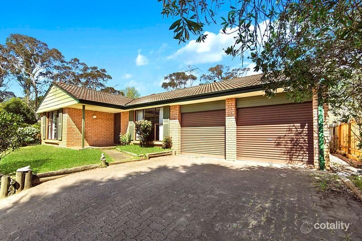 60 Shortland St, Wentworth Falls, NSW 2782