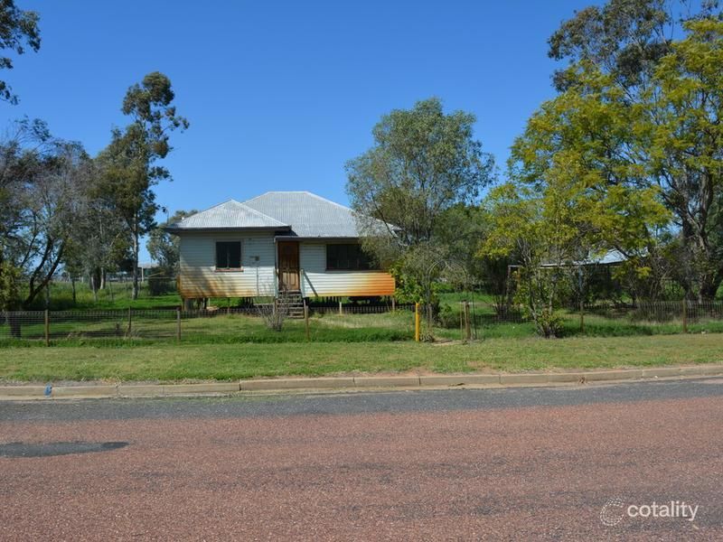 30 Edward St, Tambo, QLD 4478
