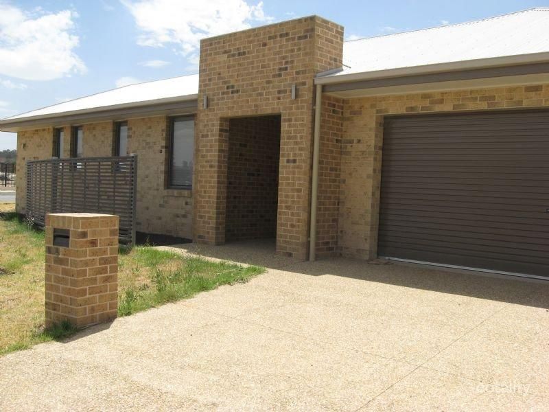 2/2 Darga Pl, Springdale Heights, NSW 2641