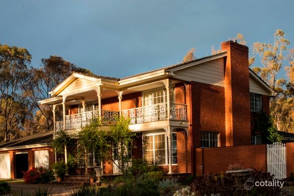 125 Canopus Cct, Long Forest, VIC 3340