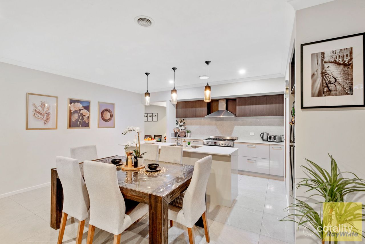 7 Education Cct, Truganina, VIC 3029