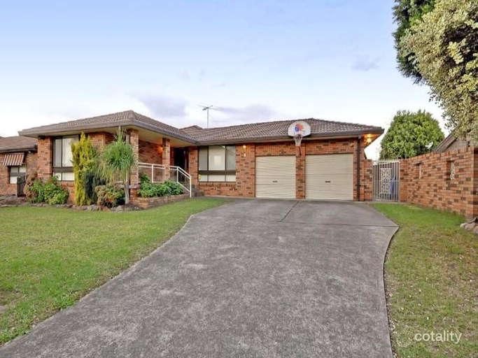 3 Rutherglen Dr, St Andrews, NSW 2566
