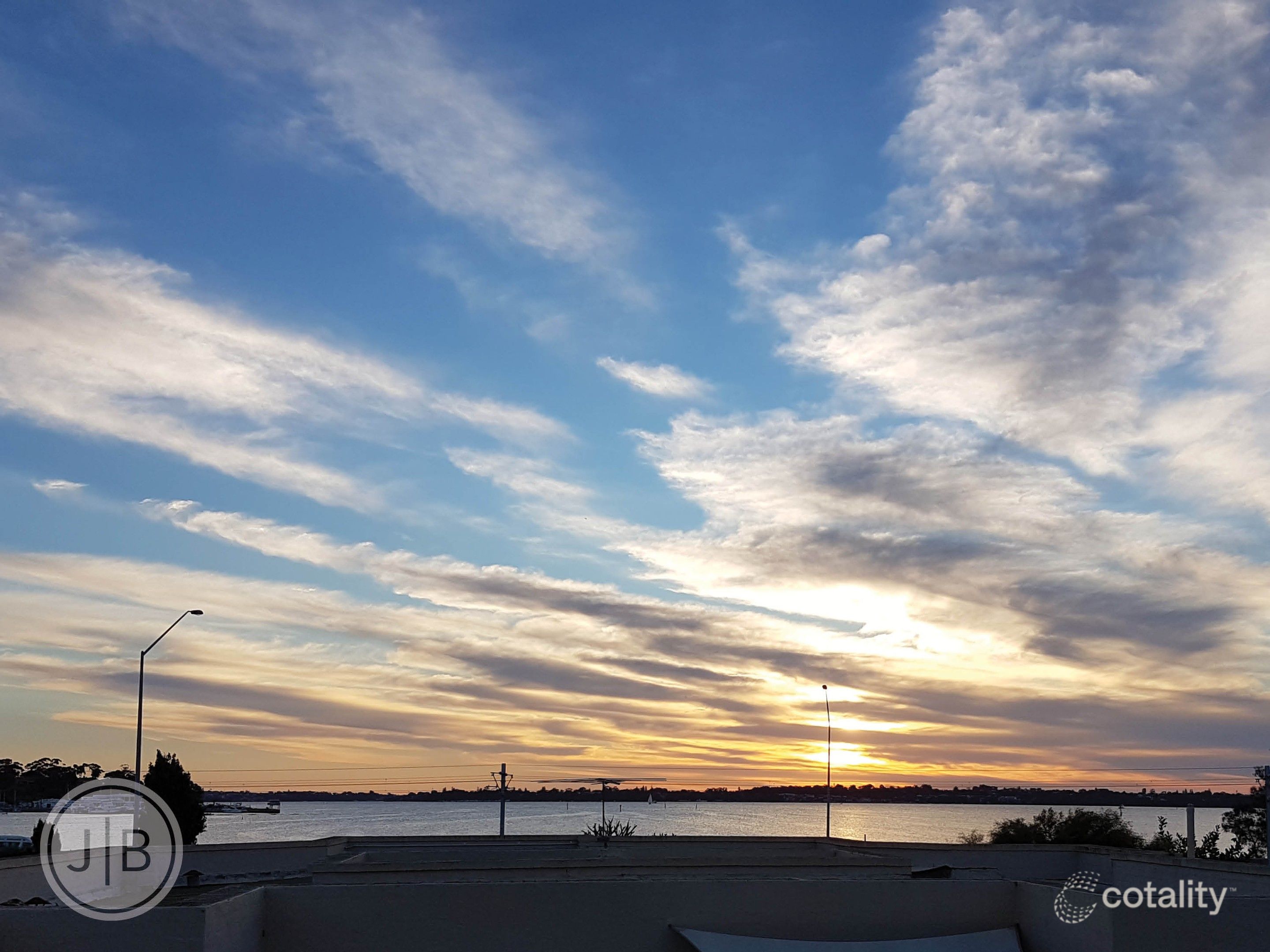 4/161 Melville Pde, Como, WA 6152