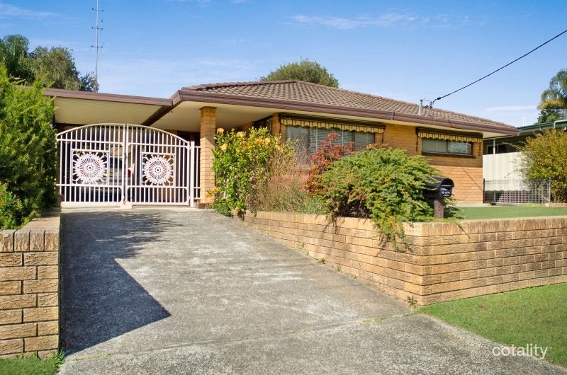 21 Phyllis Ave, Kanwal, NSW 2259