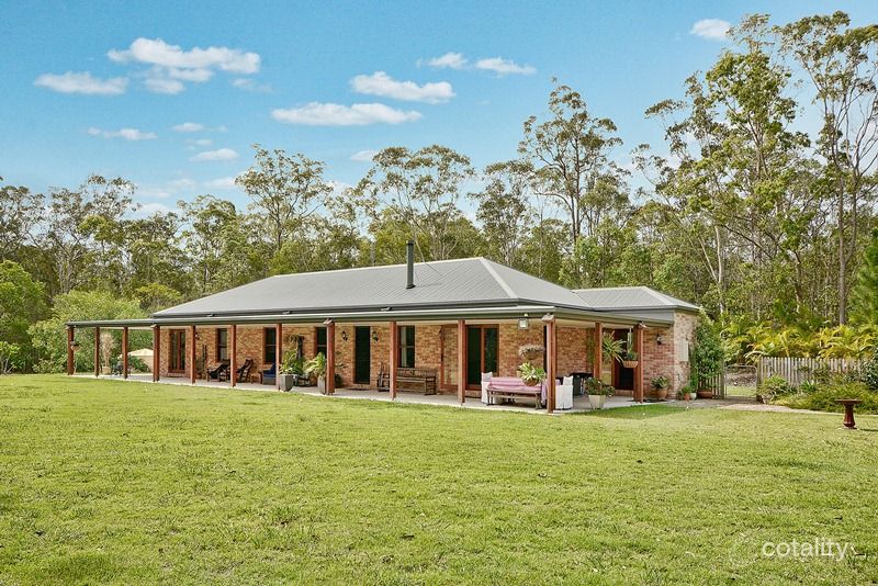 38 Amigh Rd, Landsborough, QLD 4550