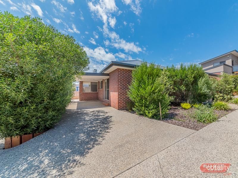 2/283 Settlement Rd, Cowes, VIC 3922