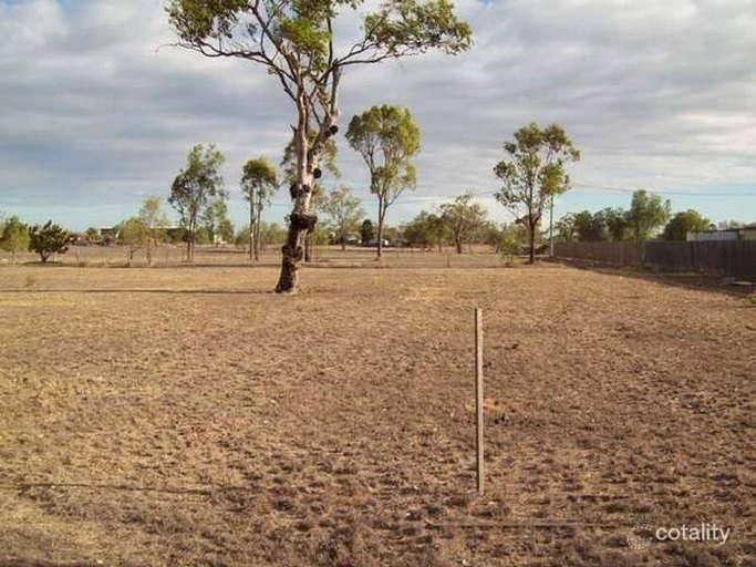 48-50 Kemmis St, Nebo, QLD 4742