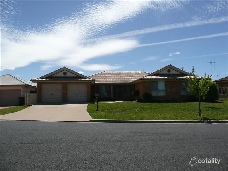 5 Gallagher Pl, Orange, NSW 2800