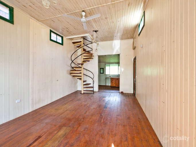 41-43 Hynes St, South Johnstone, QLD 4859