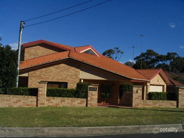 4 Allawah Ave, Carss Park, NSW 2221