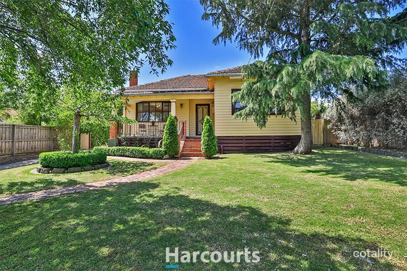 28 Railway Ave, Garfield, VIC 3814
