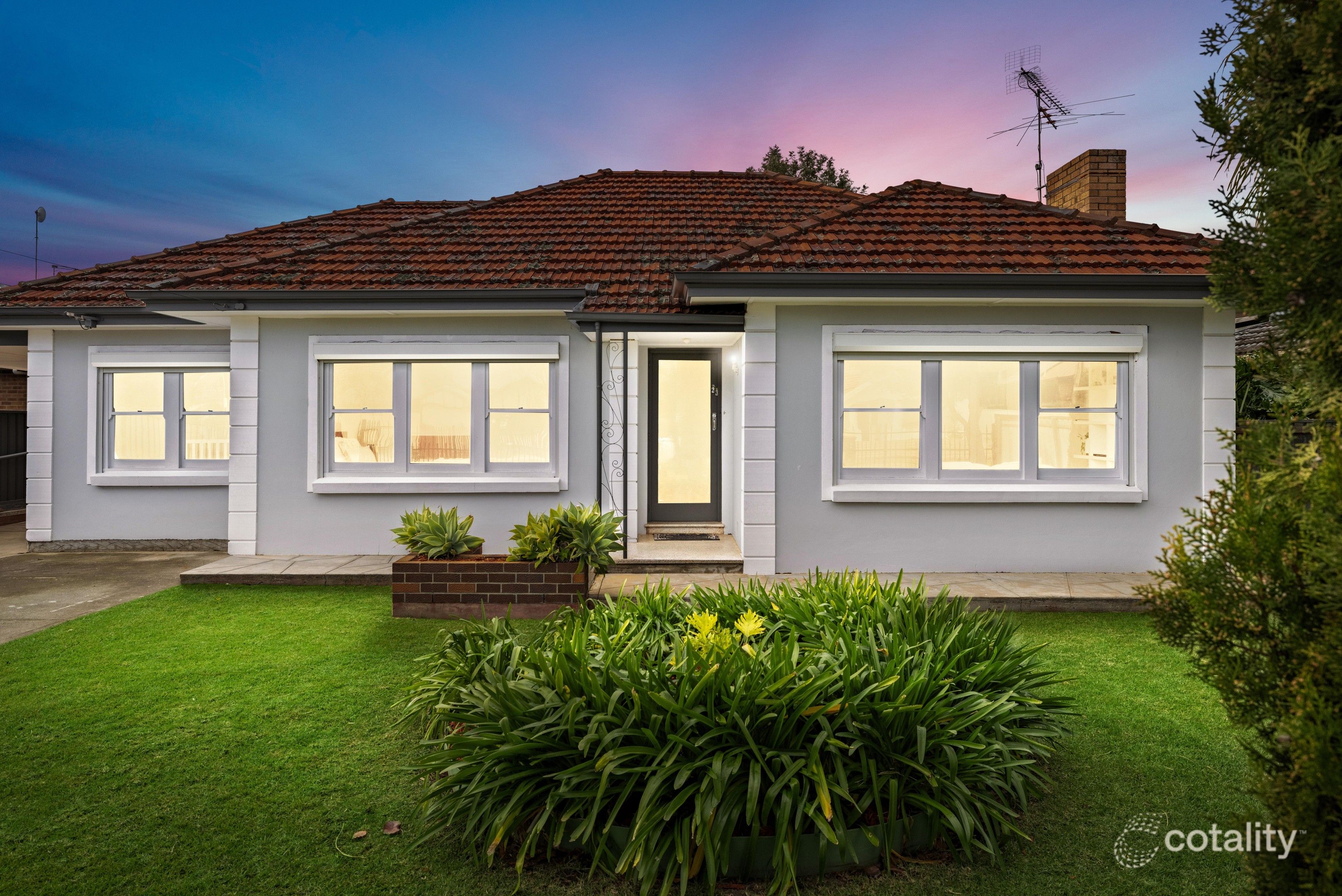 23 Olveston Ave, Beverley, SA 5009