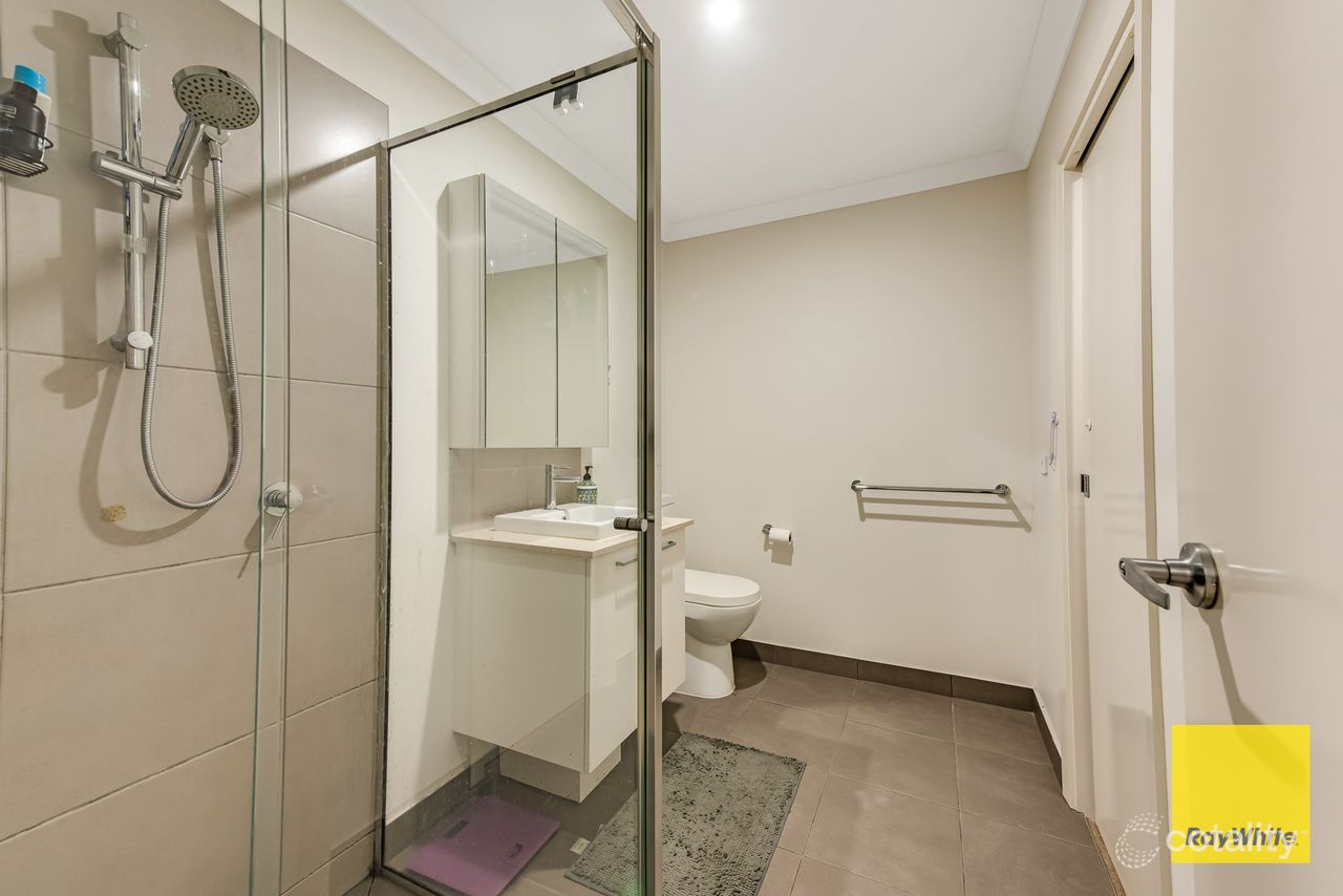 5 Pennyroyal Ave, Truganina, VIC 3029