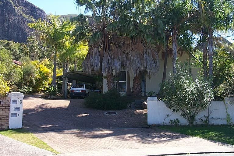 2/10 Power Ct, Mount Coolum, QLD 4573