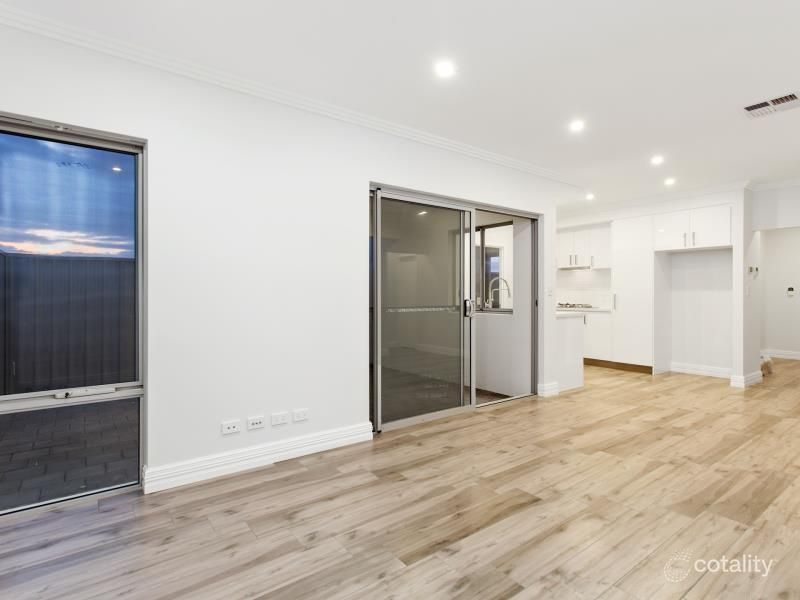 18b Parkinson Ct, Hillarys, WA 6025
