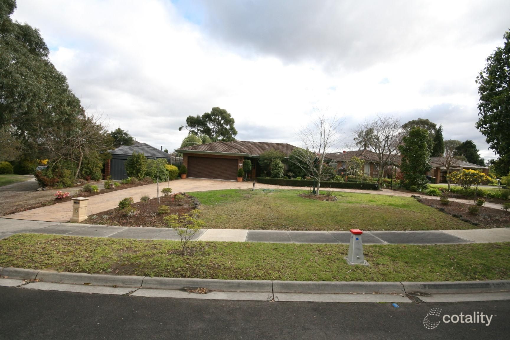 19 Roehampton Ave, Wantirna, VIC 3152