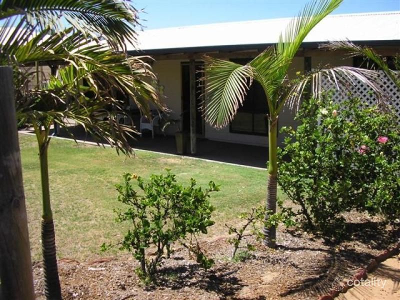 10 Gantheaume Cres, Kalbarri, WA 6536