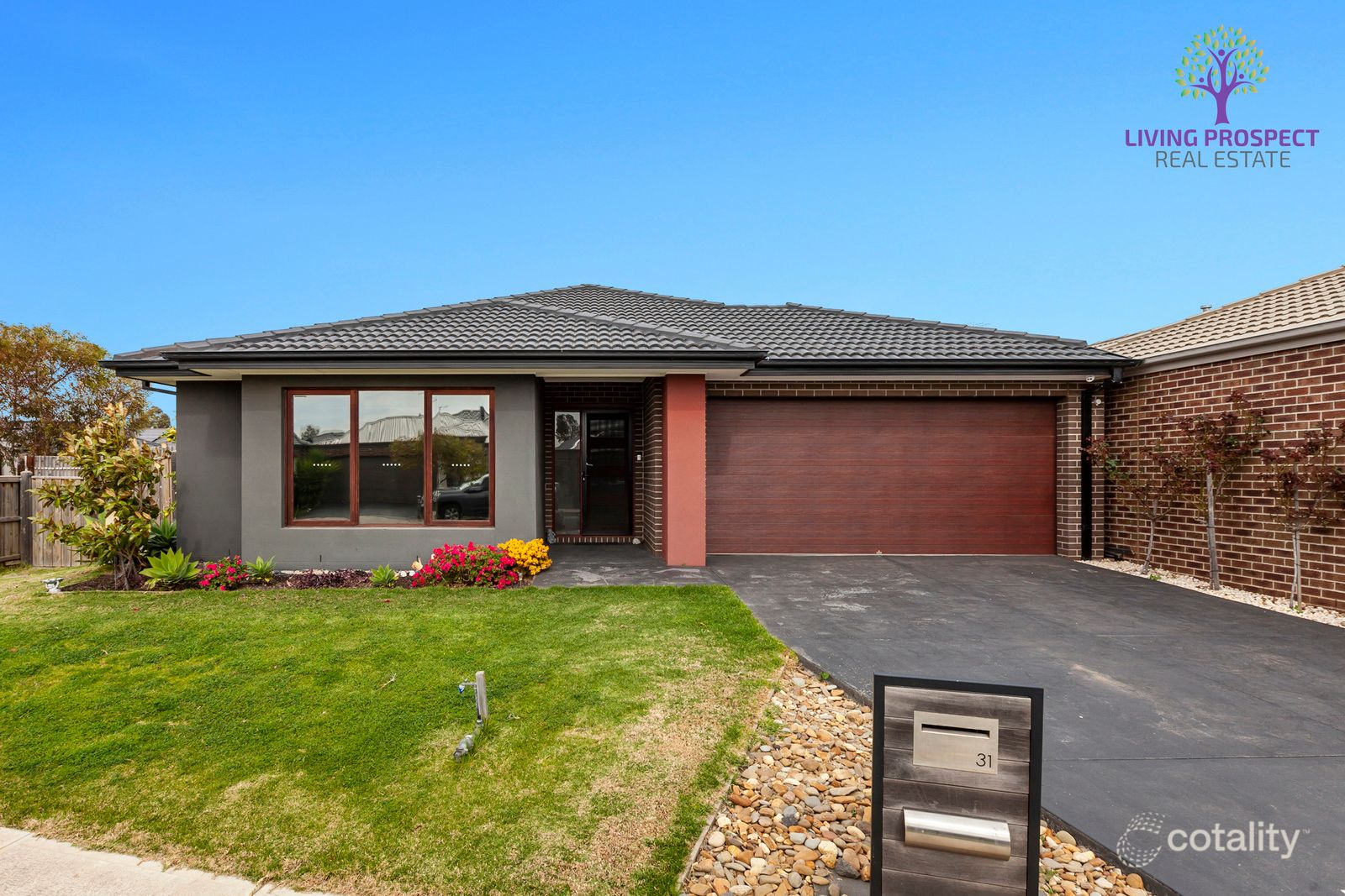 31 Solitude Cres, Point Cook, VIC 3030