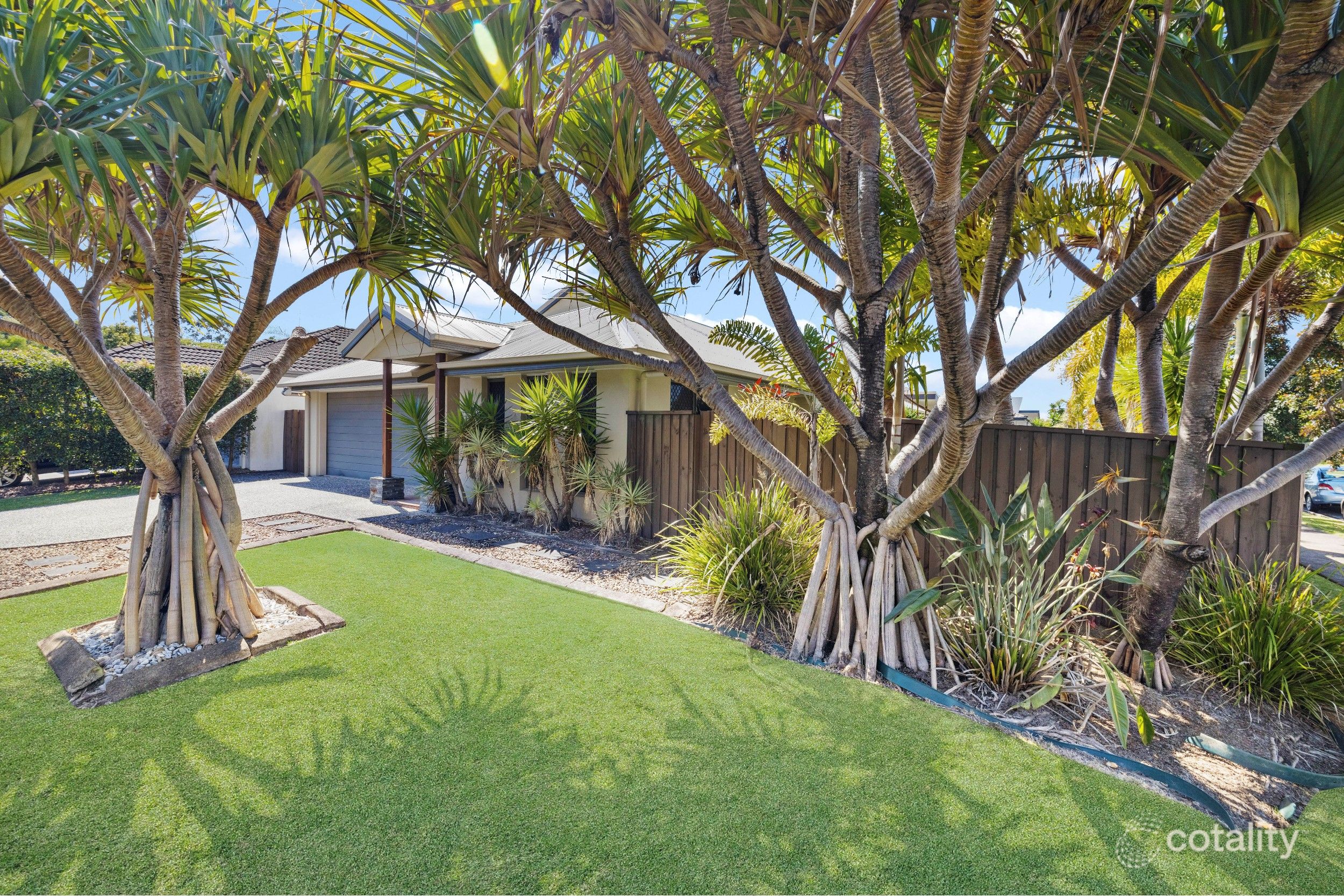 17 Barwon Cres, Sippy Downs, QLD 4556