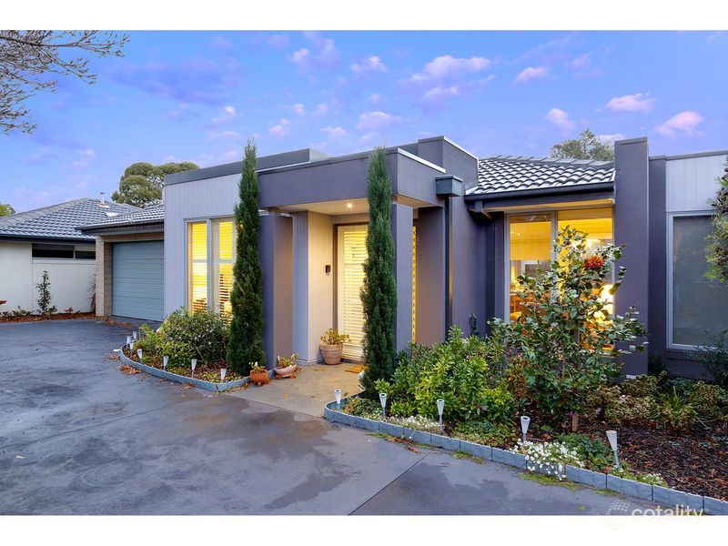 2/37 Van Ness Ave, Mornington, VIC 3931