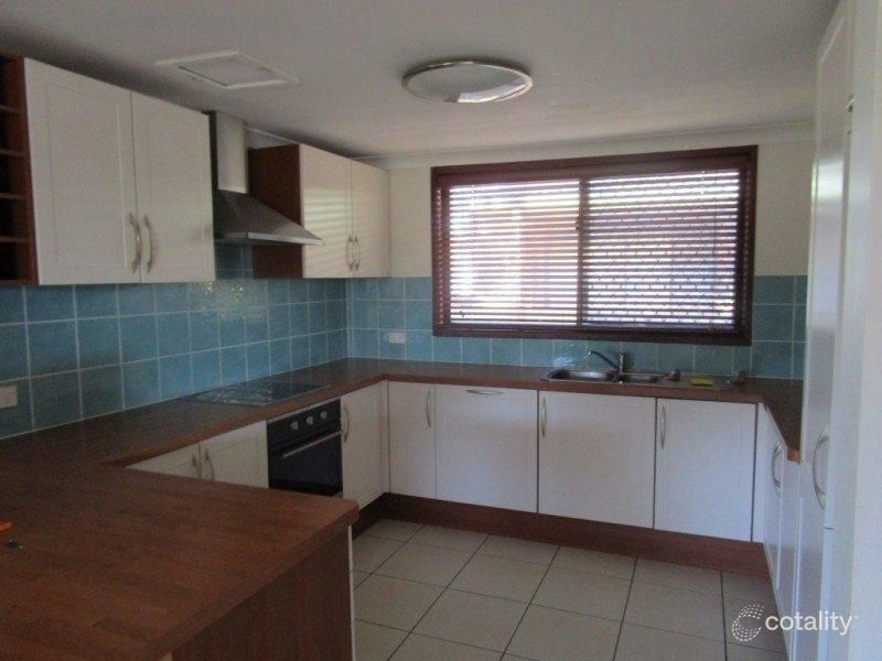 1/8 Dolphin Ave, Mermaid Beach, QLD 4218