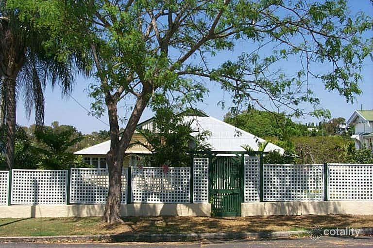 35 Elgin St, The Range, QLD 4700