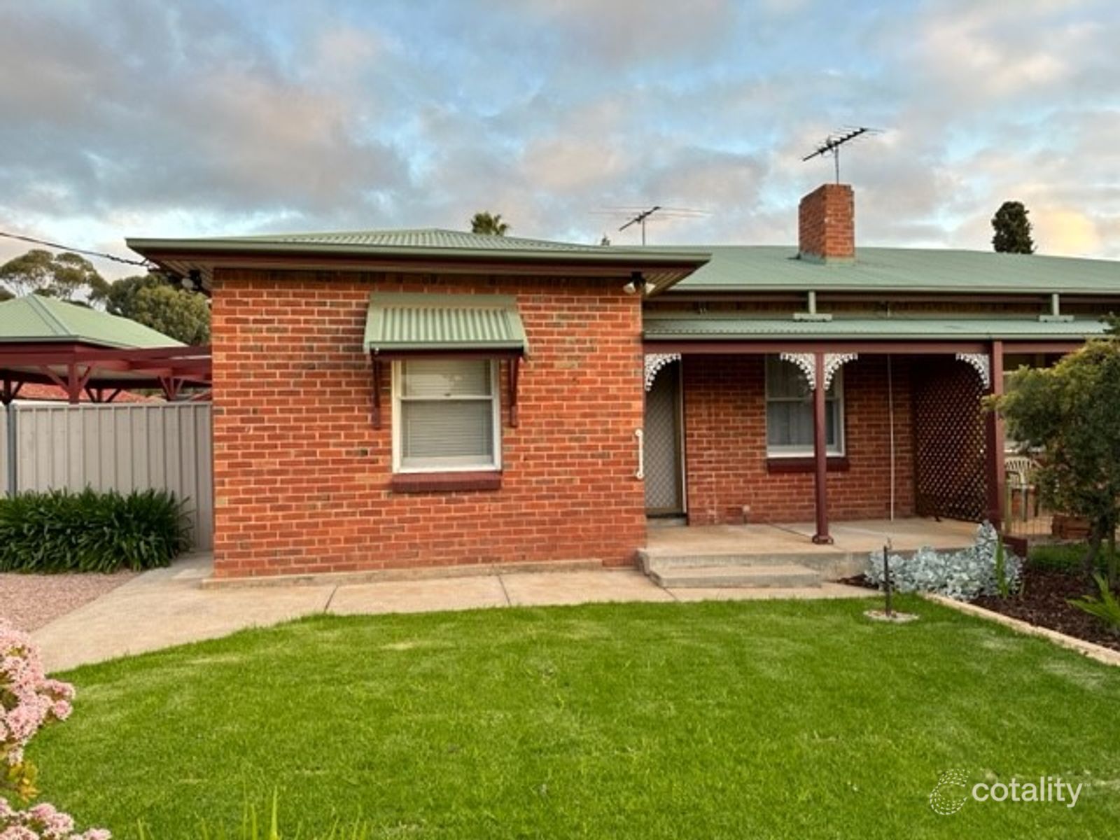 5 Bacton St, Evanston, SA 5116