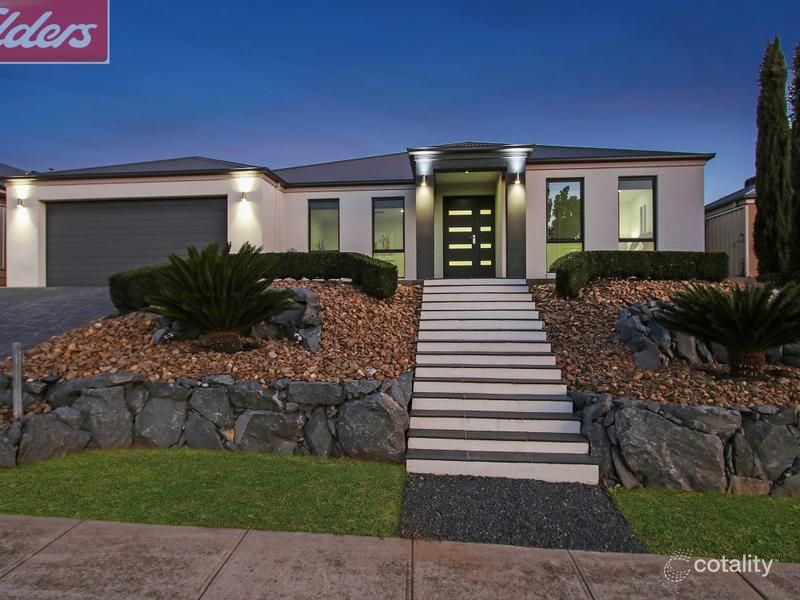 57 Craig Cct, Leneva, VIC 3691