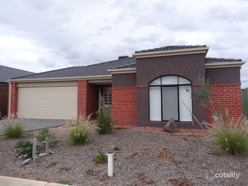 5 Wingrove Cres, Wyndham Vale, VIC 3024