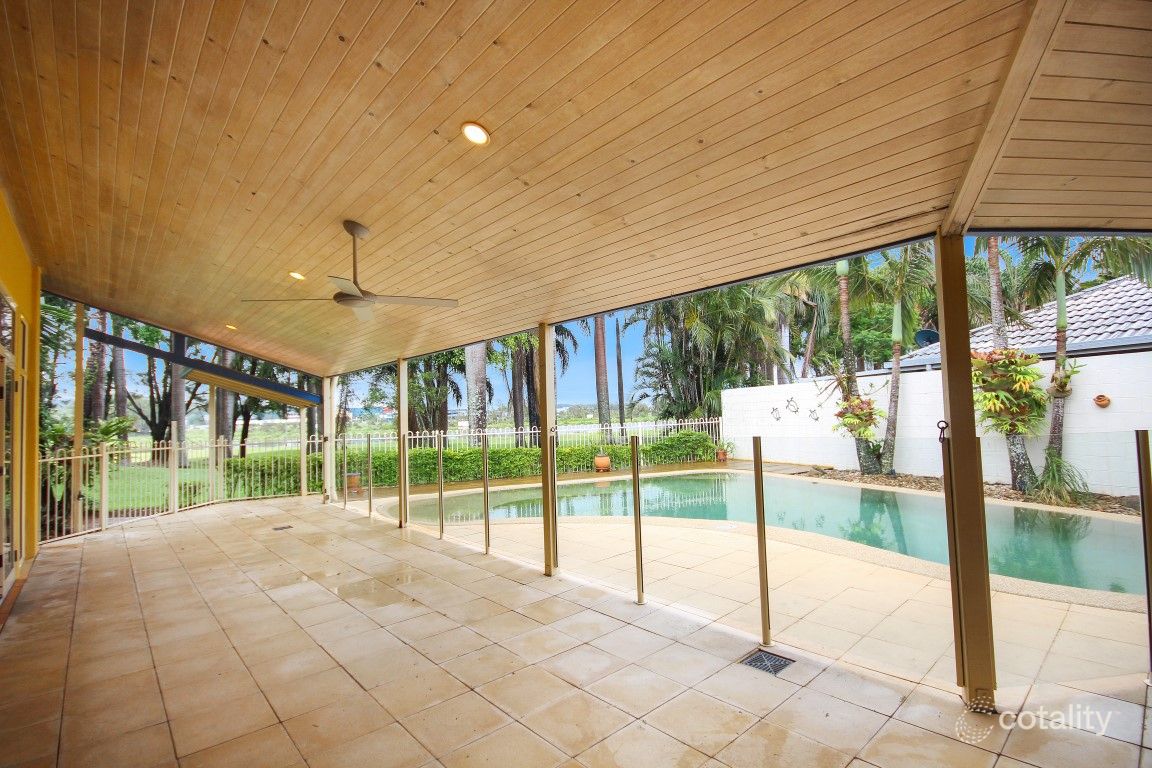 13 Hazeltine Ct, Maroochydore, QLD 4558