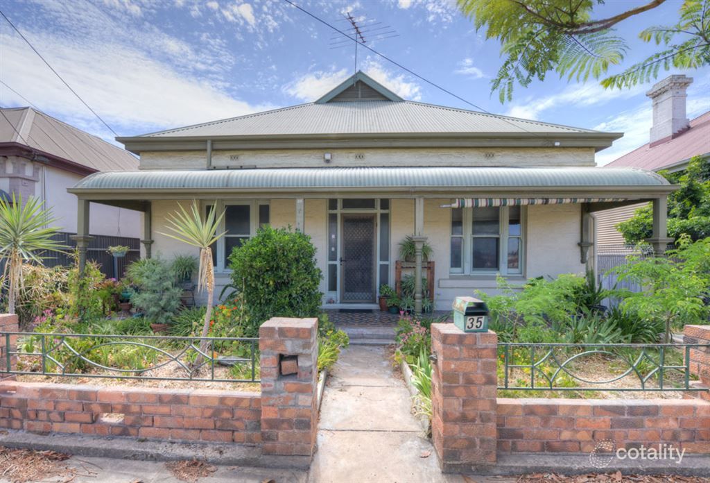 35 Heath St, Birkenhead, SA 5015
