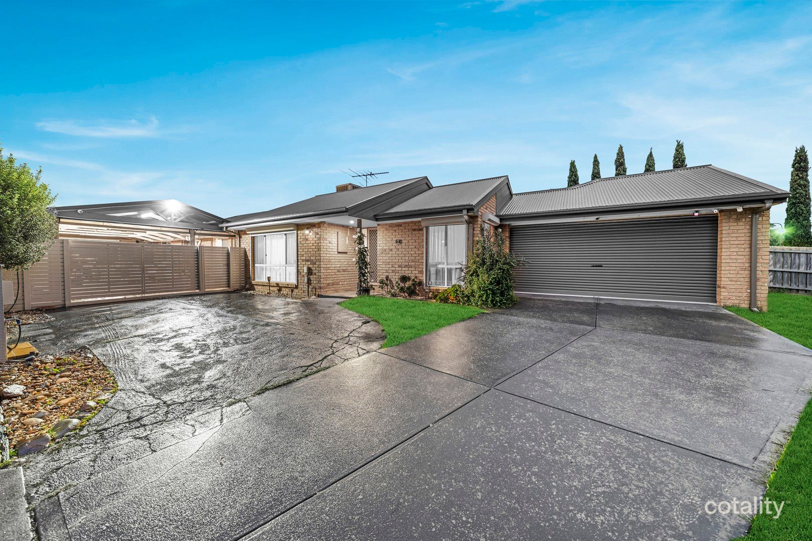 5 Portrush Tce, Cranbourne, VIC 3977