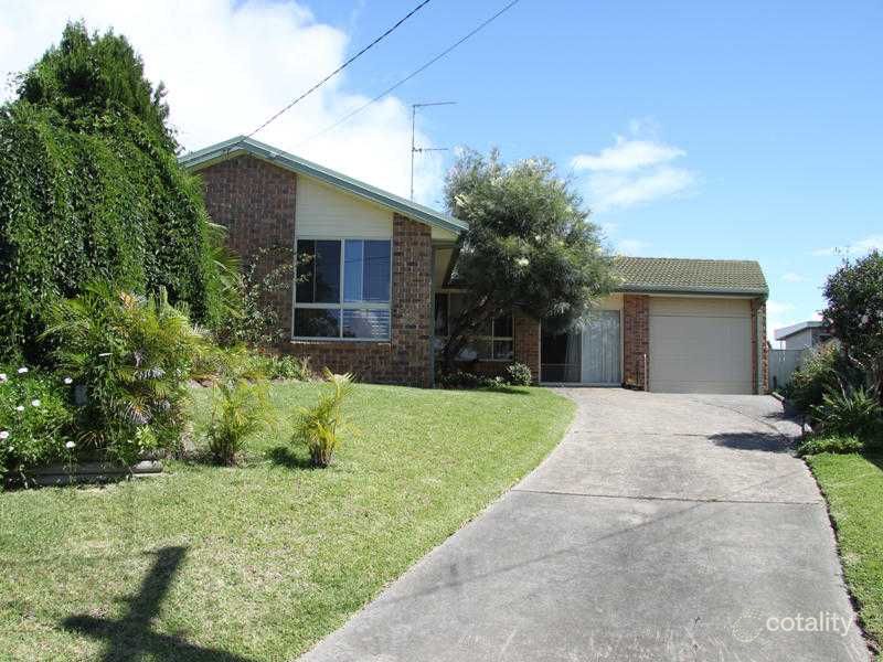 3 Adina Cl, Forster, NSW 2428