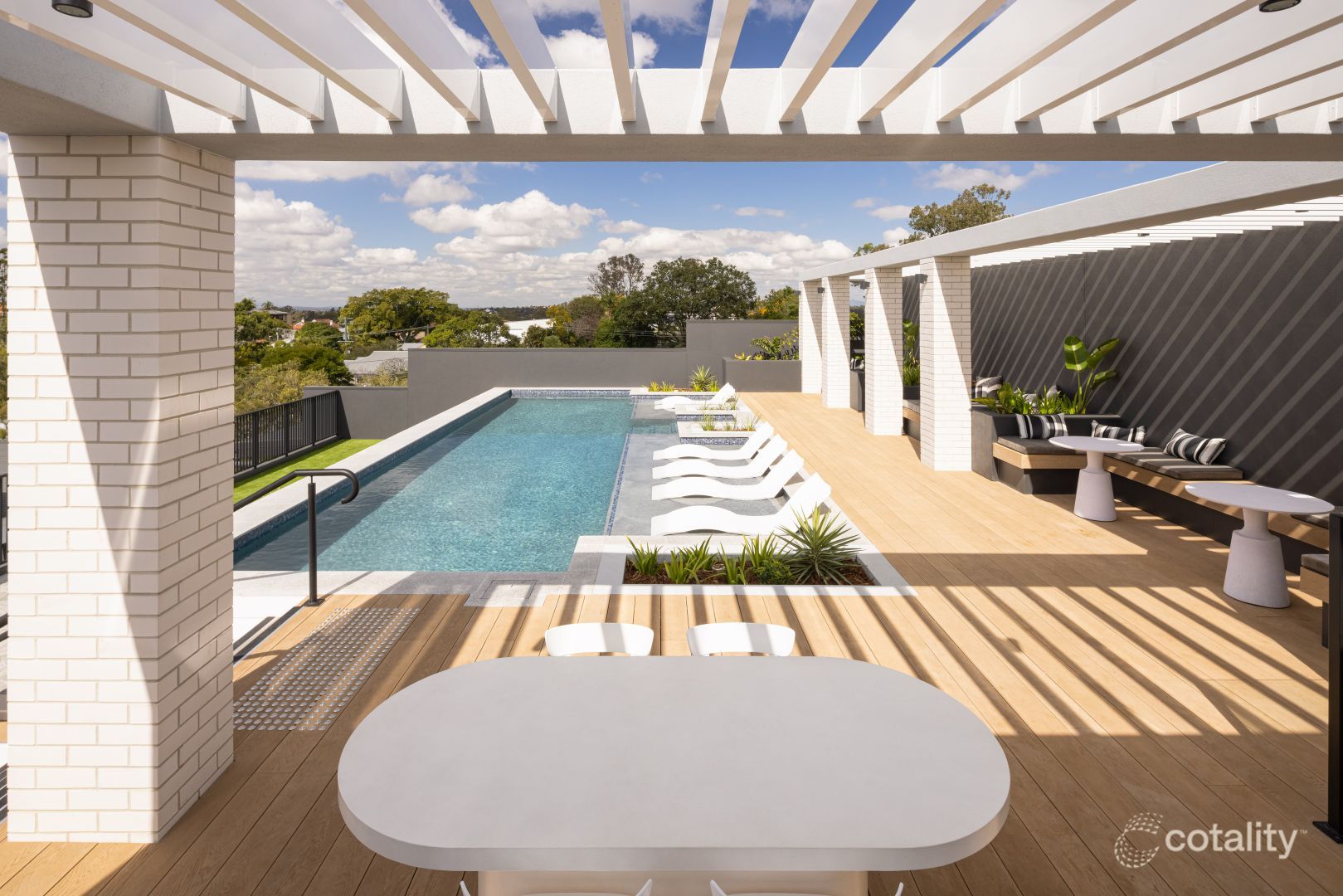 2112/181 Clarence Rd, Indooroopilly, QLD 4068