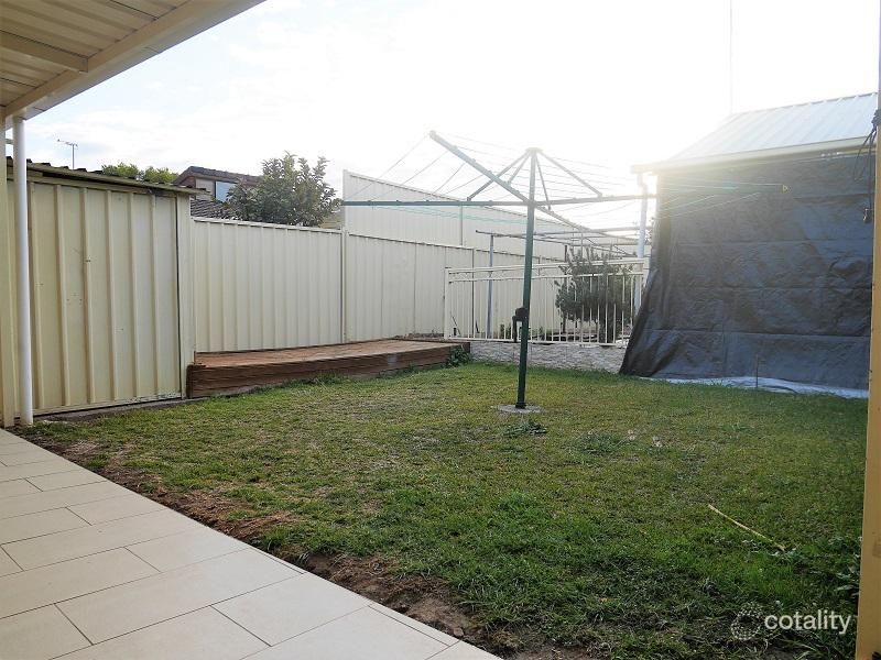 4 Coraki Pl, Bonnyrigg, NSW 2177