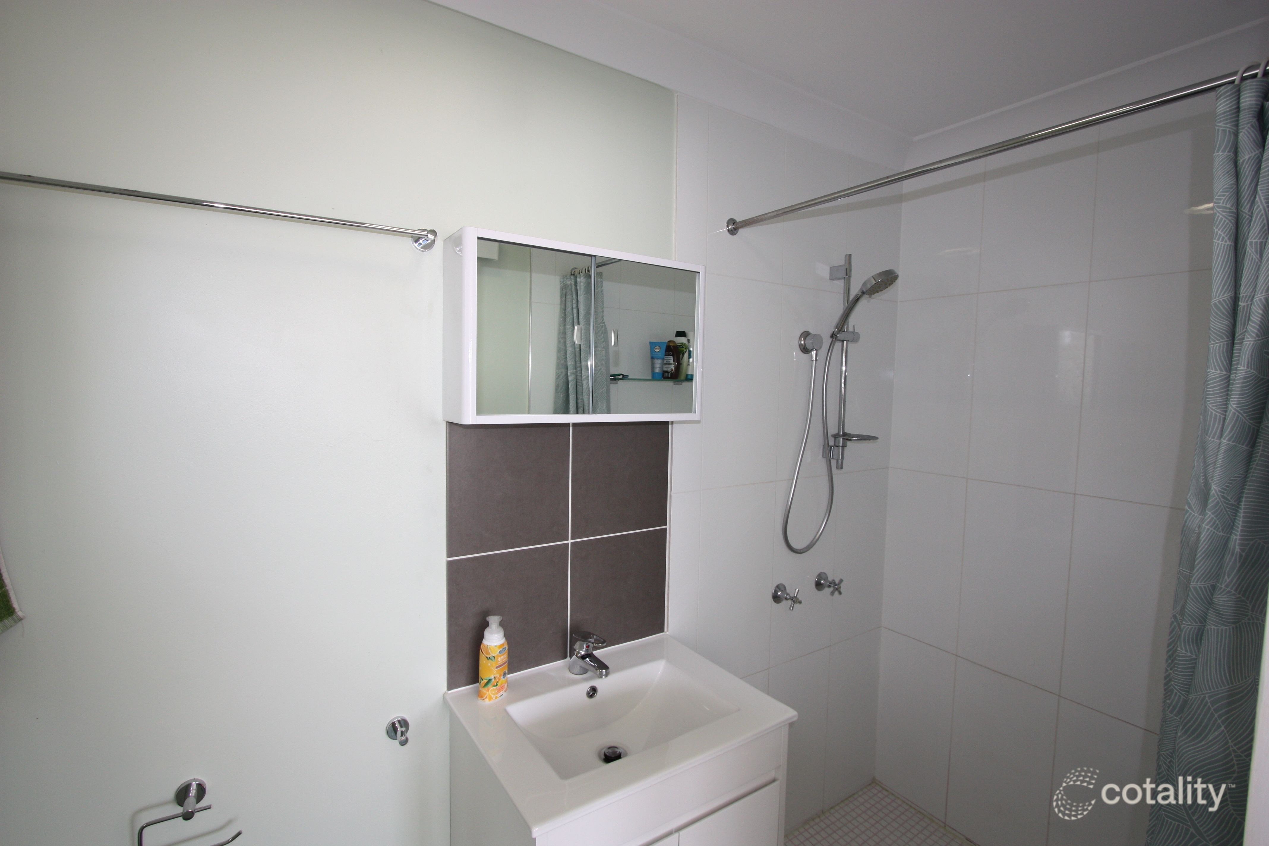 1/12 Ware St, Annerley, QLD 4103