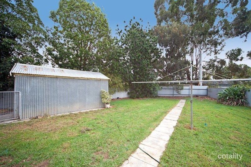 10 Coleridge Cres, Clearview, SA 5085