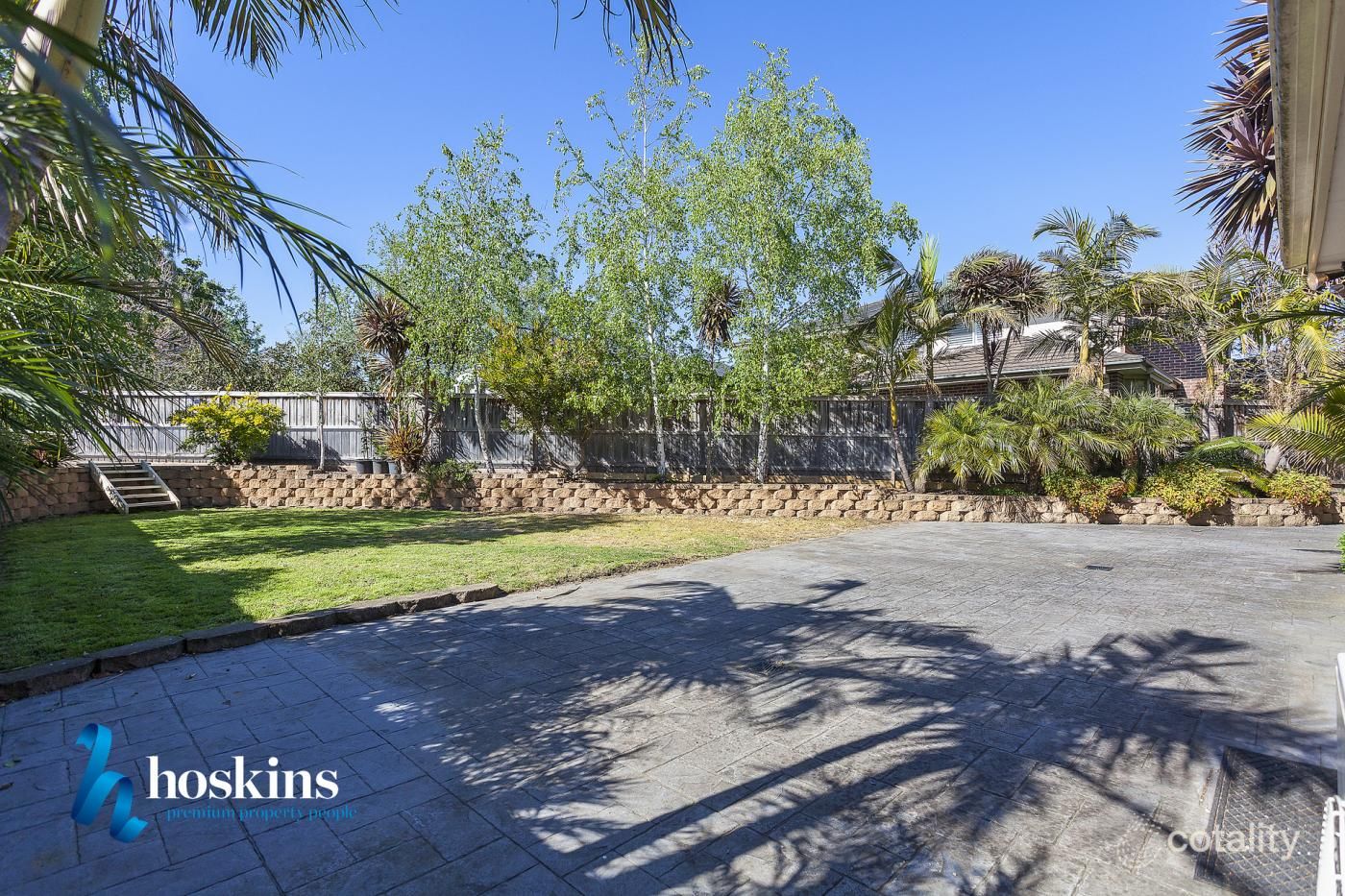 6 Chateau Cl, Croydon, VIC 3136