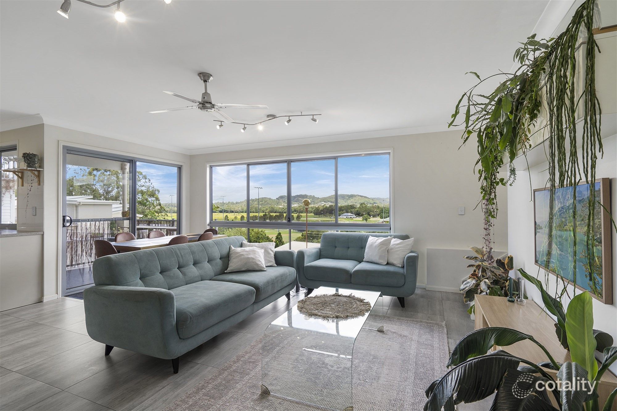 22/1 Hinterland Dr, Mudgeeraba, QLD 4213