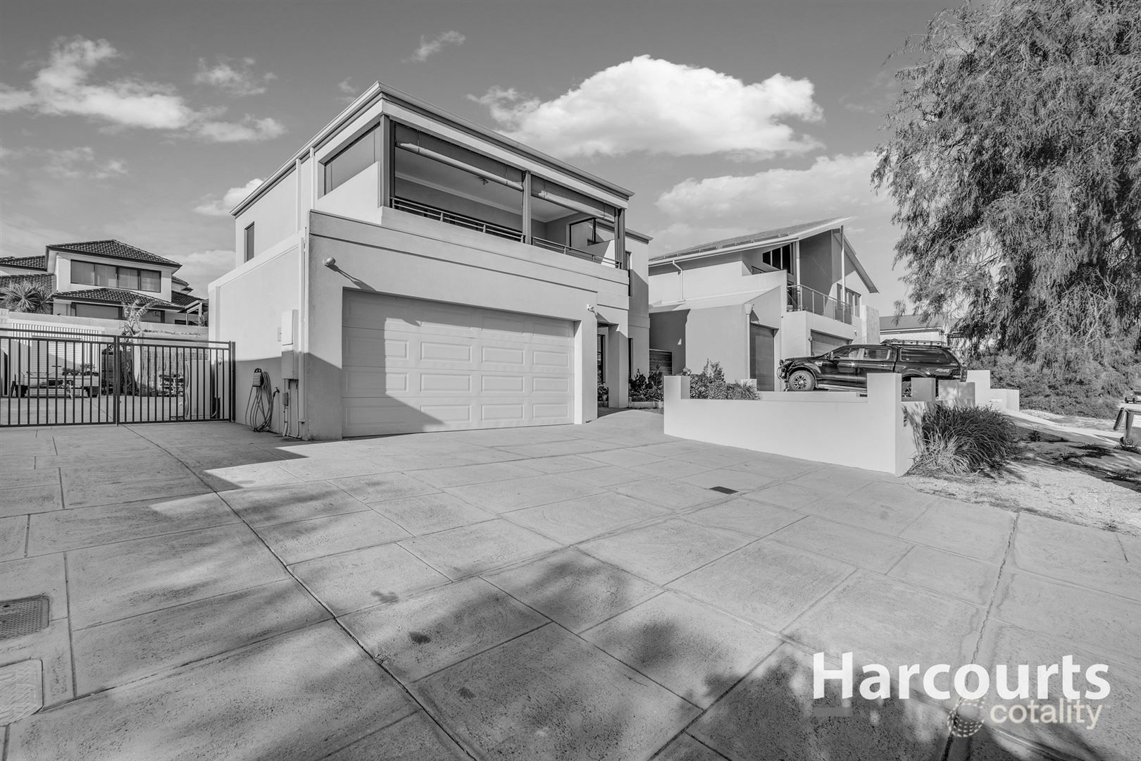 28 Endeavour Cir, Wannanup, WA 6210