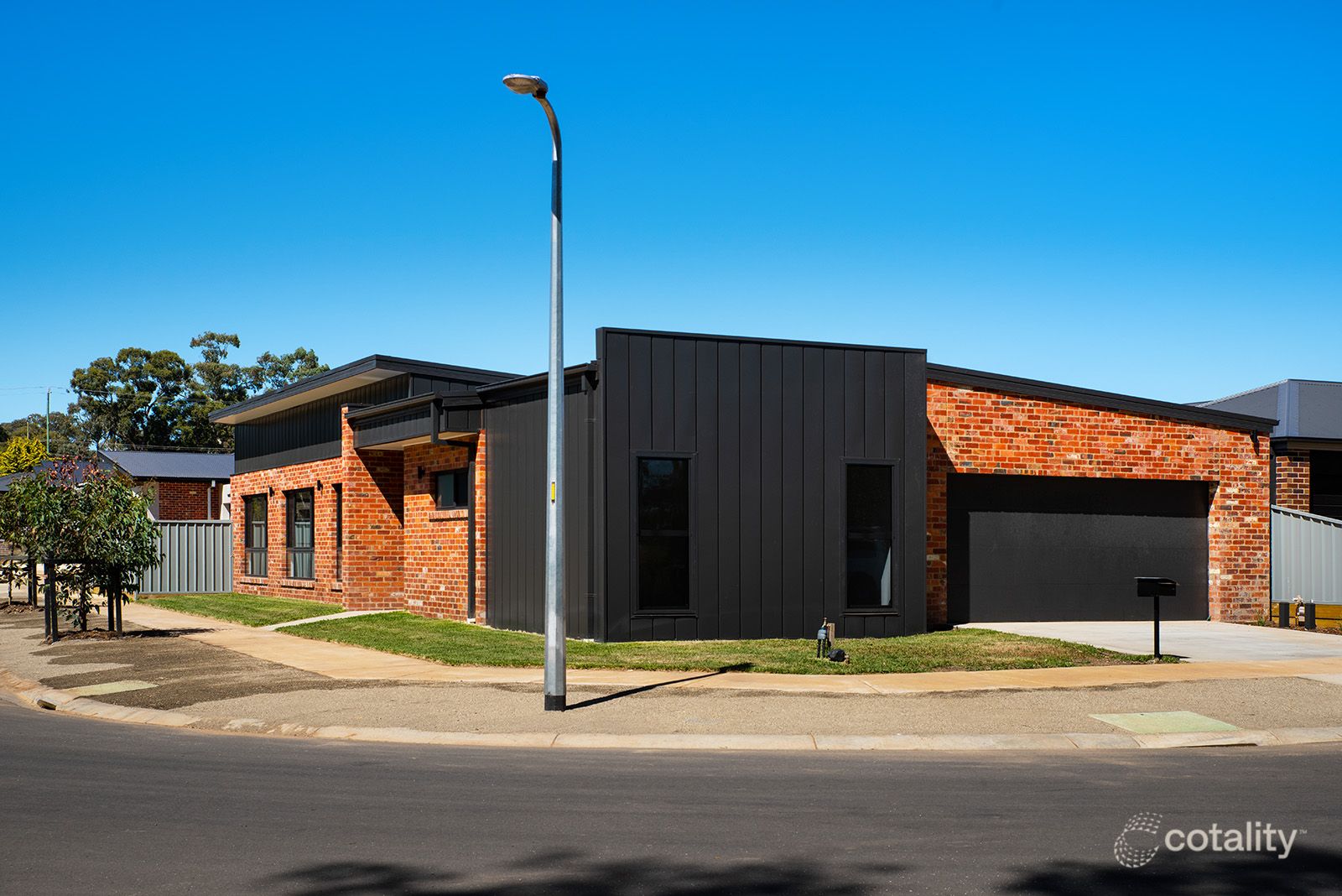 12 Elstead Dr, Strathdale, VIC 3550