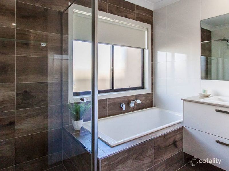 3 Chester Cres, Andergrove, QLD 4740