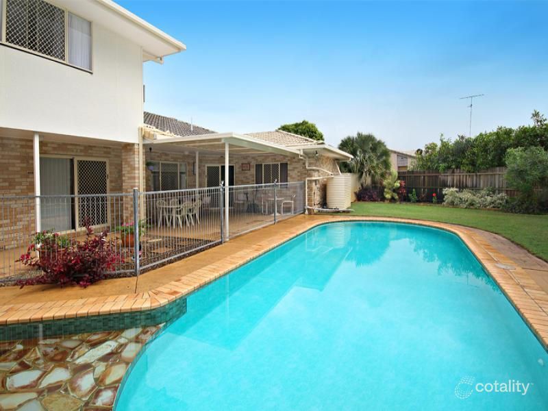 9 Helm Cres, Wurtulla, QLD 4575