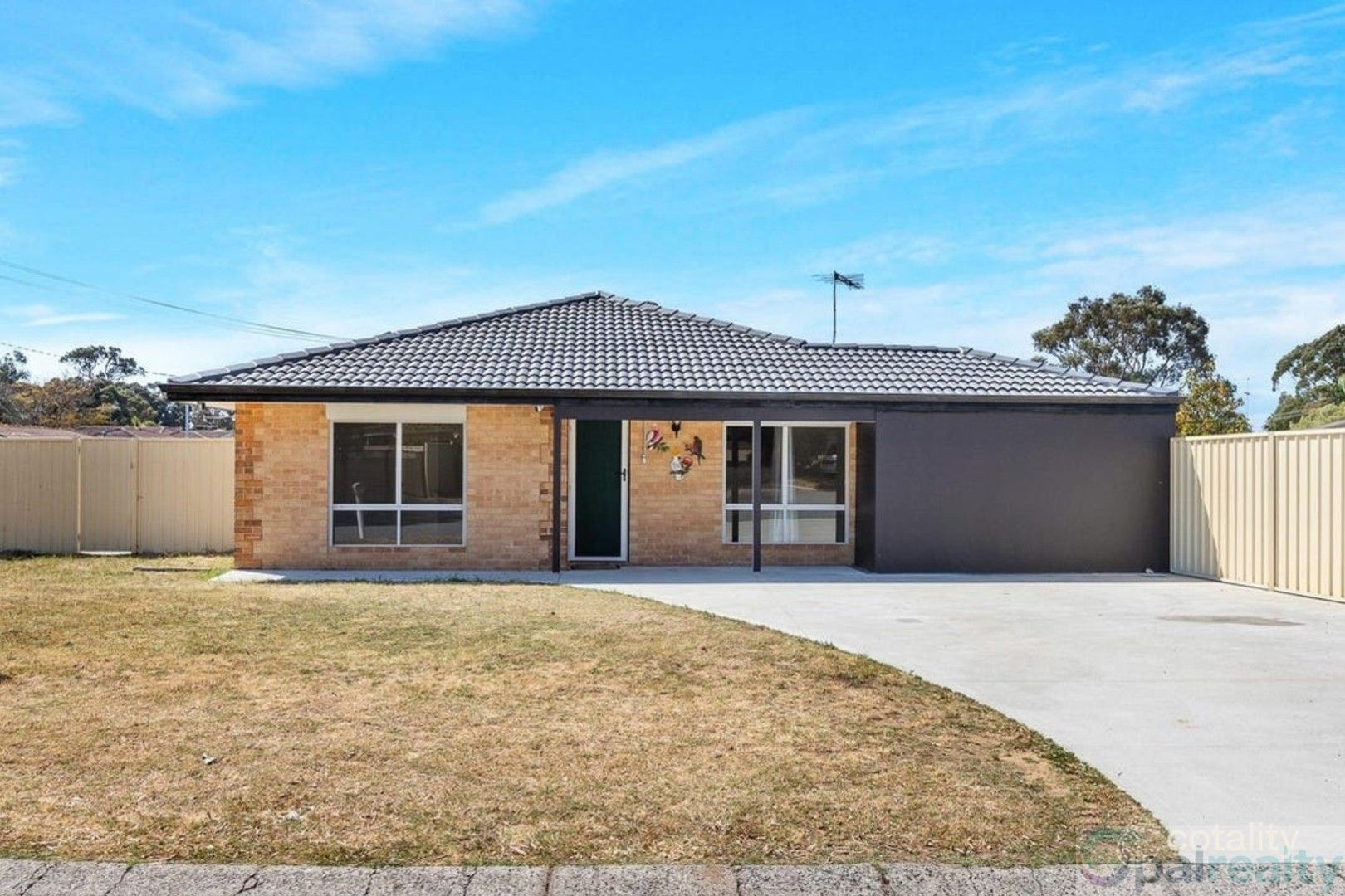 7 Mekong Way, Greenfields, WA 6210